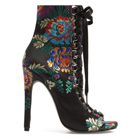 STEVE MADDEN Fuego Ribbon Lace Up, Zipper Asian Embroidered Booties, Sz 7 - Picture 3 of 13